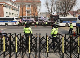 서울시, 尹 탄핵심판 선고일 전후 안전 관리 총력…선고 당일 안국역 폐쇄