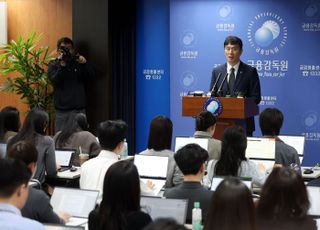 이복현 "이재용 회장 리더십 지지…삼성SDI 유상증자 신속 처리"