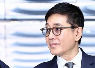 2대 주주 트러스톤 "이호진 복귀해야" vs 태광산업 "시기상조"