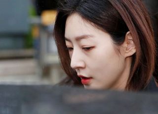 ‘결혼·임신설’ 김새론 모친 “들은 적 없다”...딸 향한 편지 공개