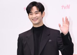 김수현, 김새론 논란 후 첫 공식석상?…대만 팬미팅 강행할까