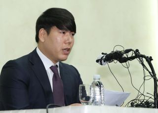 불혹 앞둔 강정호, MLB 트라이아웃 도전 선언