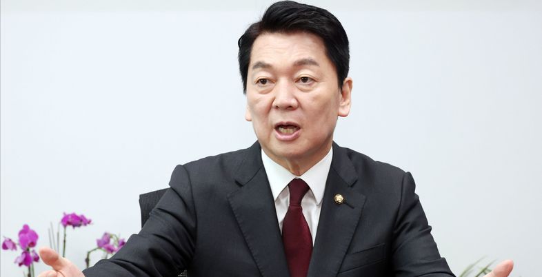 예비경선 앞두고 여론조사 보기에 '안철수' 누락?…安 강력 반발