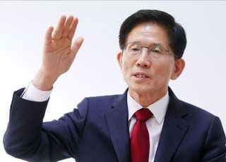 김문수 "대학가 '반값월세' '1인형 아파트' 공급…청년 부동산 문제 해소"