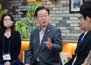 이재명 '출마 임박설' 한덕수 겨냥 "최소한의 책임 저버리지 말라"