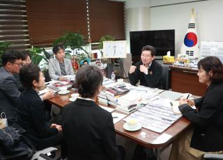 이상일 용인시장, 미국 윌리엄슨 카운티 경제개발청 국장 만나 도시 발전 논의