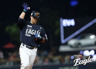 “노려보자 하고 쳤는데” 노시환, KIA전 연장 결승포…한화 5연승