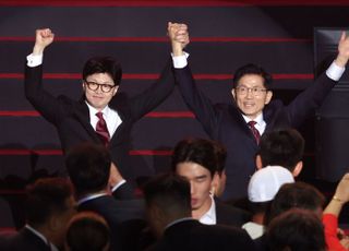 '김문수 대 한동훈, 국민의힘 대통령 후보는 누구?'