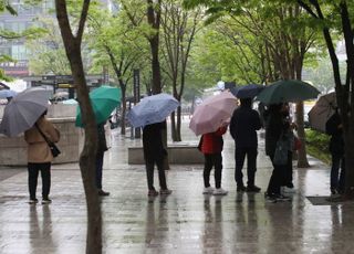 [오늘 날씨] 전국 대체로 흐리다 오후부터 비...'어린이날' 비 소식에 가라앉은 기분 회복법