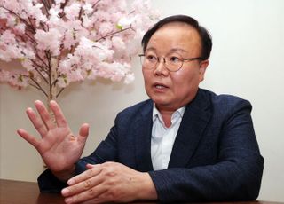 단일화 흥행 국면…김문수 비서실장 김재원 "한덕수 이름은 투표용지에 없을 것"