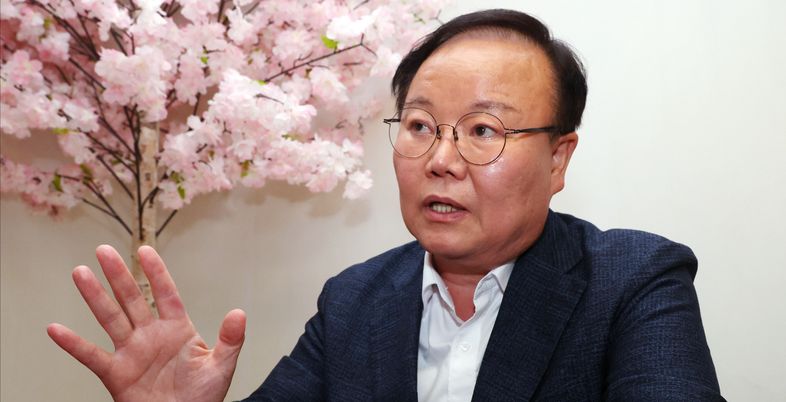 단일화 흥행 국면…김문수 비서실장 김재원 "한덕수 이름은 투표용지에 없을 것"