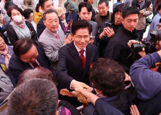 "11일까지 단일화하라" '한덕수파'에 김문수 사면초가…7시 '압박의총'