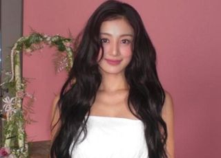 '20대 영앤리치 건물주' 트와이스 지효, 성수동 40억원 건물 전액 현금 매입