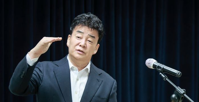 백종원, 이번에는 새우 논란…‘덮죽 허위 광고 의혹’ 경찰 수사 착수