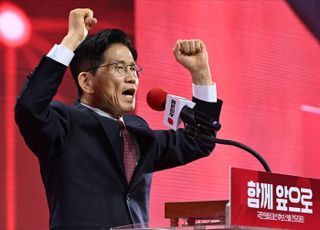 [속보] 김문수 "전당대회 소집 이유 밝혀라"…후보교체 시도 의심