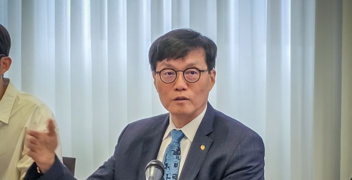이창용 "최상목 사퇴 실익 없었다…차기 정부 관세 협상 제대로 준비해야"