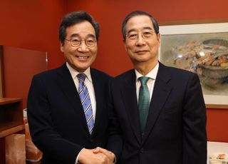 한덕수·이낙연 회동…"'개헌 연대' 구축해 개헌 추진 협력"