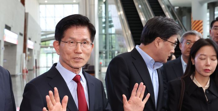김문수 반대 속 7일 '전당원투표'…승복 가능할까 [단일화 분수령 ③]