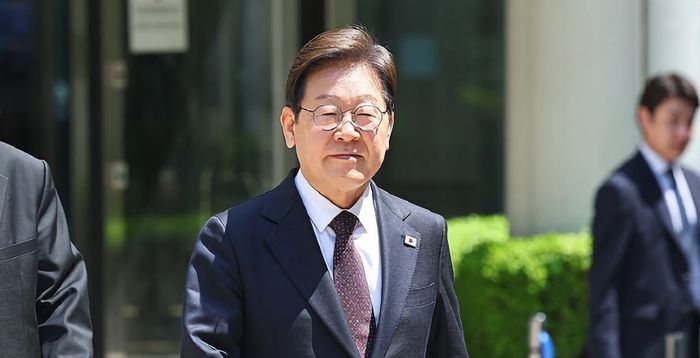 [속보] 서울고법, 이재명 파기환송심 첫 공판 연기…6월 18일