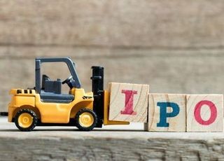 자취 감추는 조(兆) 단위 대어들…IPO 시장 먹구름 언제 걷힐까
