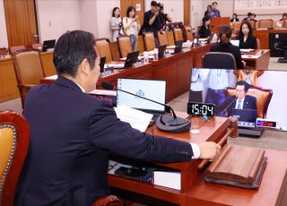 이재명 재판 진행 여부 찬반 팽팽…"중단" 48.3% "계속" 47.7% [데일리안 여론조사]