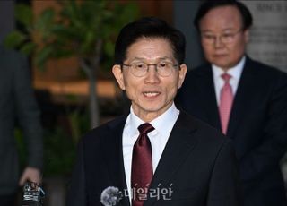 황우여 "김문수 끌어내리려 후보선출 절차 진행 요구?…소설"