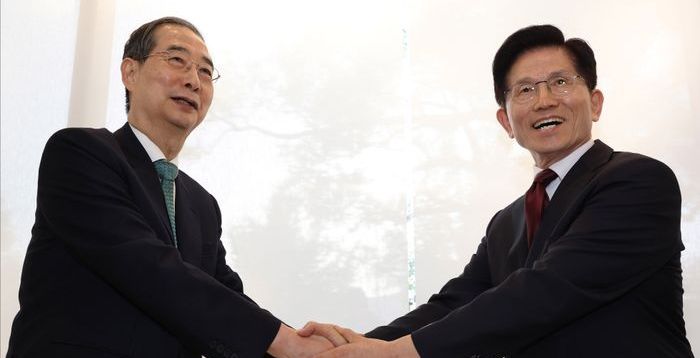 김문수 "내일 추가 회동 제안"…한덕수 측 "만나자"