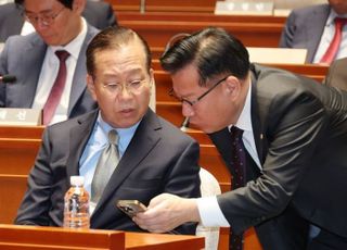 국민의힘, 김문수 고립작전…TV토론·여론조사 '단일화 로드맵' 강행 [정국 기상대]