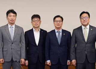 김범석 “美·中 무역협상 앞둬···금융·외환시장 24시간 모니터링”
