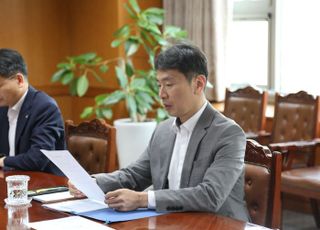 이복현 "롯데손보의 일방적 콜옵션 행사 심각한 우려…법규 따라 엄정 조치"