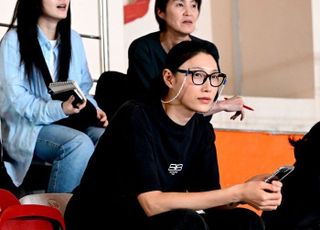 트라이아웃 현장 찾은 김연경, 어드바이저로 제2의 삶 시작