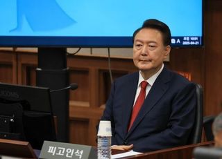 尹, 내주 법원 지하 아닌 지상 출입…처음으로 재판 출석 모습 공개