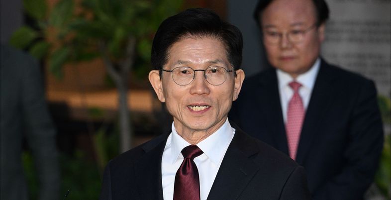 거칠어지는 김문수…'당 지도부와 설전' 이어 '법적 조치'까지