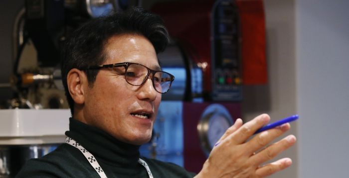 [단독] '원조 소장파' 정병국 "내가 김문수 지지? 전혀 사실 아냐…요즘 정치에 환멸"