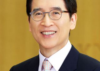 신창재 교보생명 의장 "생명보험은 잔잔한 일상을 지켜주는 제도"