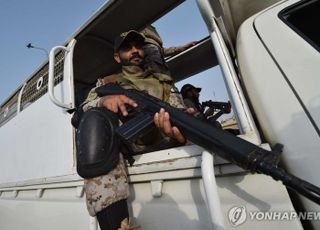 [속보] "파키스탄, 인도 상대 대규모 군사작전 개시"