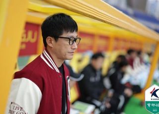 프로축구연맹, 오후성 밀친 이정효 감독에 엄중 경고 조치