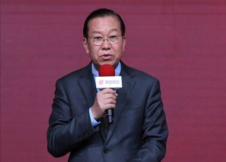 [속보] 권영세 "김문수, 당원 신뢰 헌신짝처럼 내팽겨쳐…비대위, 읍참마속 결단"