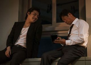 4주째 정상 질주…영화 ‘야당’, 300만 돌파 노린다