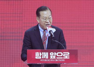 [속보] 권영세 전격 사퇴…"단일화 못 이뤄 안타까워, 책임 지고 물러나겠다"
