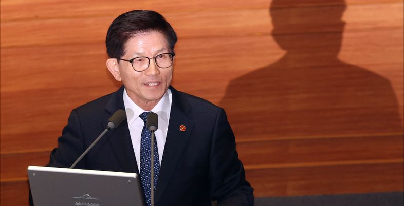 '김문수 빅텐트' 일각 우려…어디에 쳐지고 누가 문 걷고 들어올까