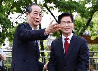[속보] 김문수 '선대위원장' 제안에…한덕수 "실무적으로 논의해볼 것"