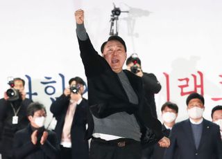 윤석열 "김문수 '원칙을 지키는 정치'가 자유민주주의의 본질"