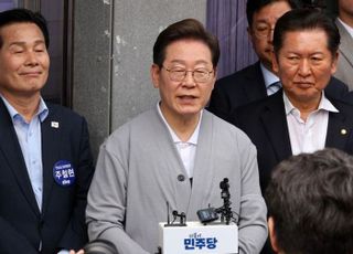 이재명 "尹, 김문수 응원했던데…어쨌든 후보 확정 축하"