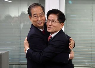 경찰, 김문수 전담 경호 시작…한덕수 자택 경비 종료