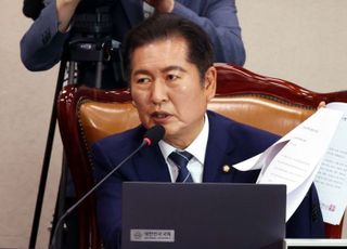 '이재명 선거법 재판 면소법' 법사위 통과…민주당 강행