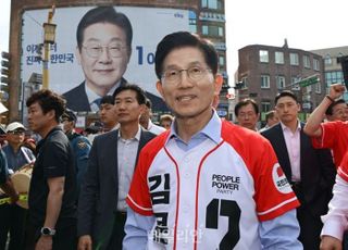 [현장] "이재명과는 다르다"…진주·사천·창원·밀양 살리기 나선 김문수