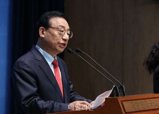 이정현 "윤석열 자진탈당하고 이준석 복권 단행해야" 공개 제안