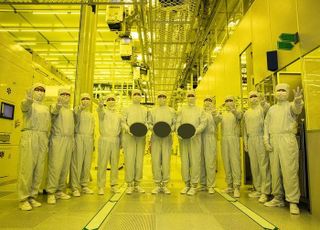 멀어지는 TSMC…삼성과 설비투자 격차 더 벌렸다