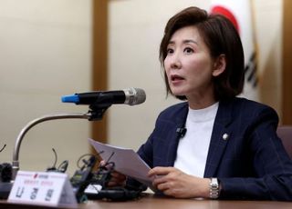 나경원 "이재명 '사법 암흑기' vs 김문수 '법치 정상화'"
